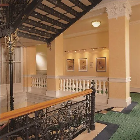 Отель Am Sophienpark Баден-Баден