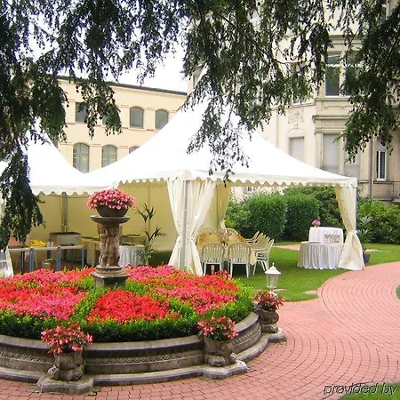 Am Sophienpark 4*
