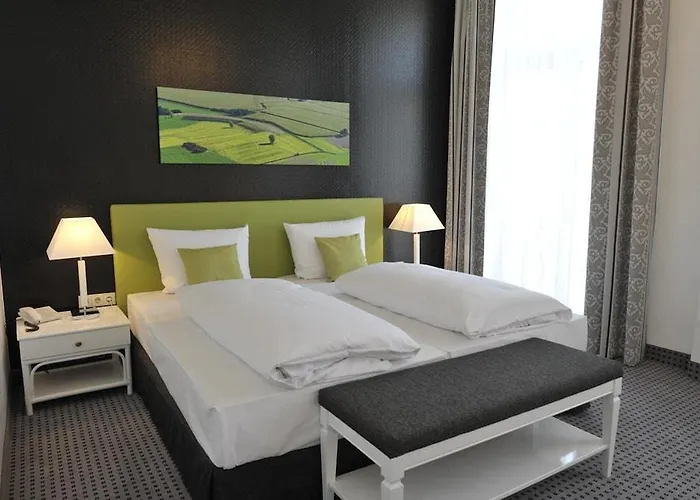 أم سوفينبارك فندق