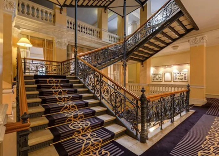 أم سوفينبارك فندق 4*