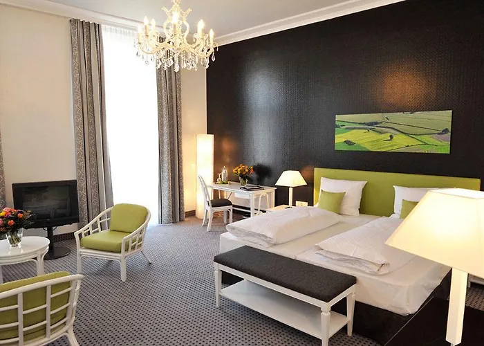 أم سوفينبارك فندق بادن بادن